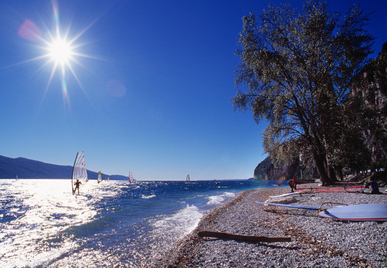 Spiaggia con acqua turchese